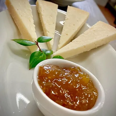 农家乐 Is Conchisceddas Gonnosfanàdiga